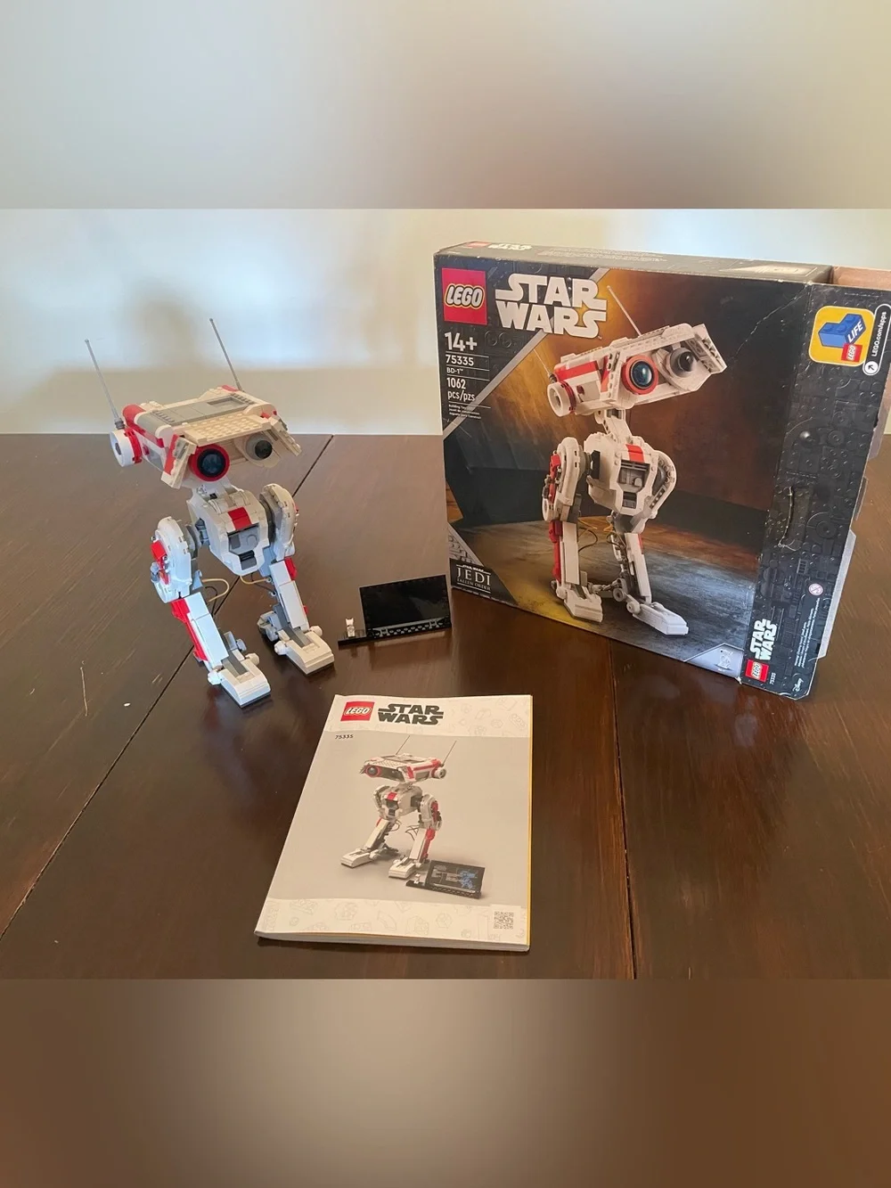 LEGO Star Wars BD-1 Droid Model